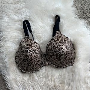 Olga Padded Leopard print Underwire Bra EUC